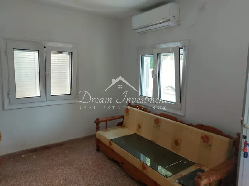 property-img