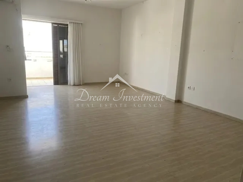 property-img