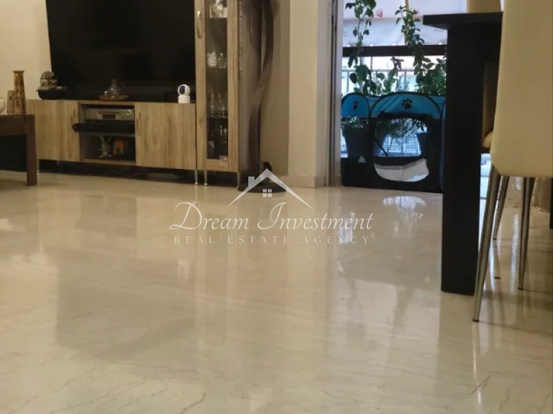 property-img